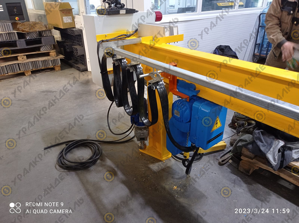 Кран консольный электрический напольный 0.125 т 2.9 м (Изготовитель: УралКранДеталь)