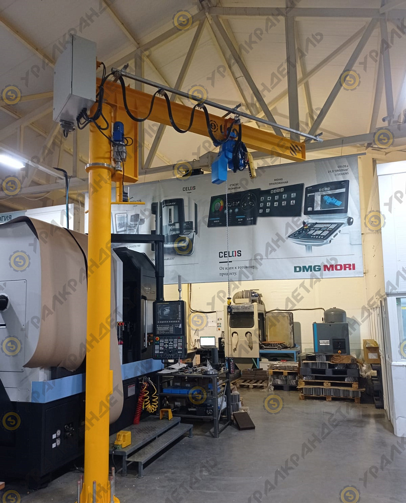 Кран консольный электрический напольный 0.125 т 2.9 м (Изготовитель: УралКранДеталь)